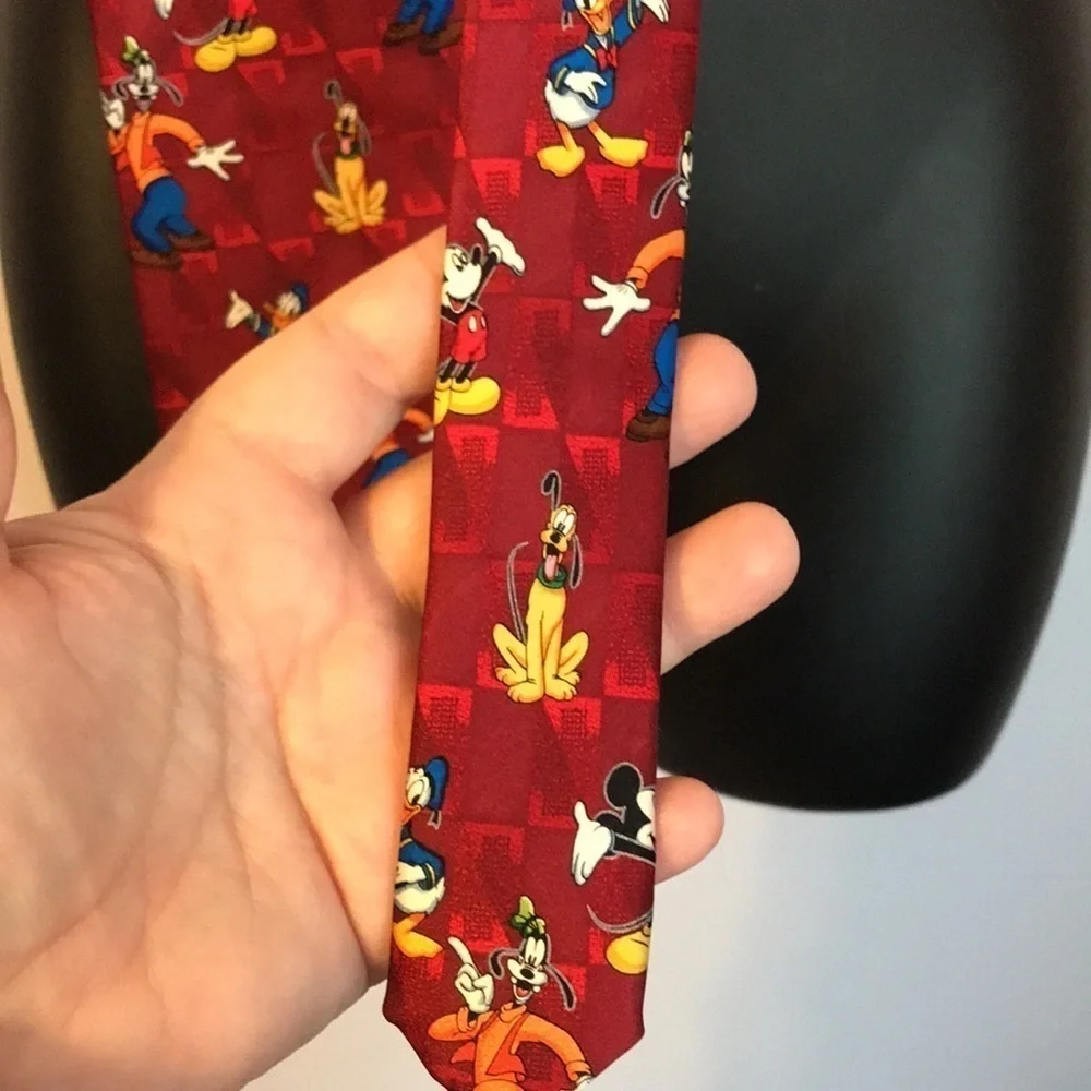 Mickey Unlimited Silk Handmade Mickey Donald Pluto Goofy Dark Red Necktie Retro
